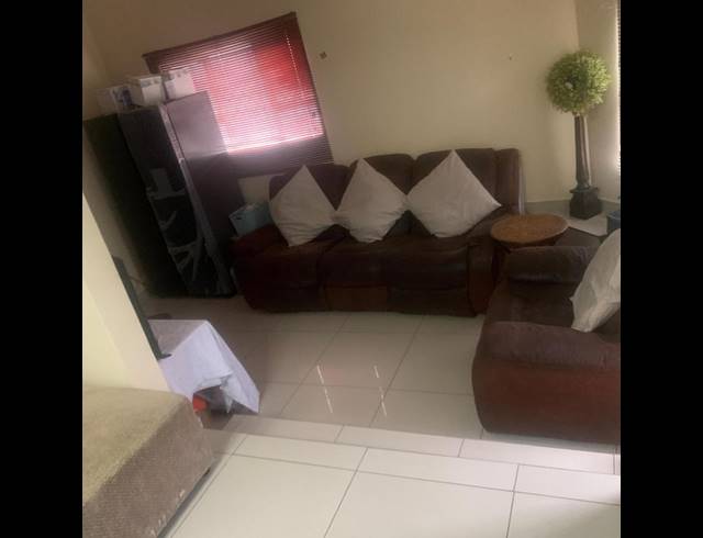 6 BEDROOM HOUSE FOR SALE IN SHALLCROSS